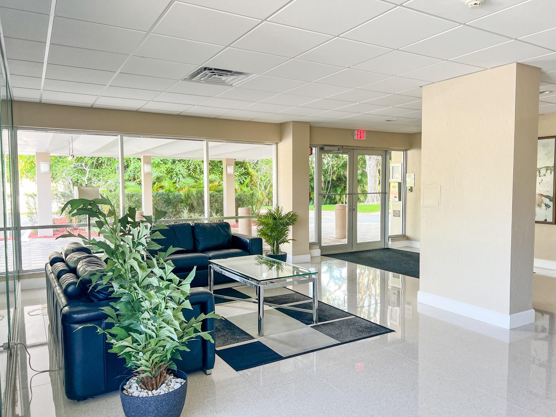 1831 NE 38 St 504