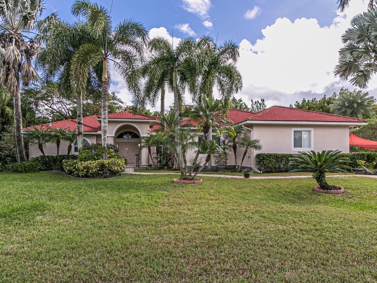 1600 NW 114th Ter, Plantation, FL 