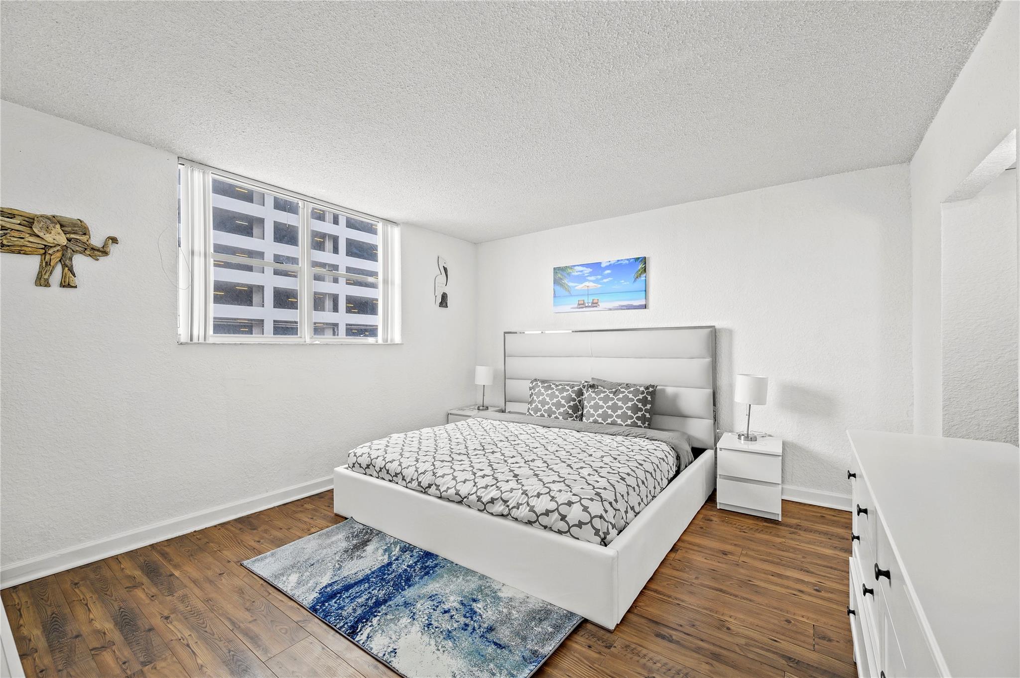 4001 S Ocean Dr 4L
