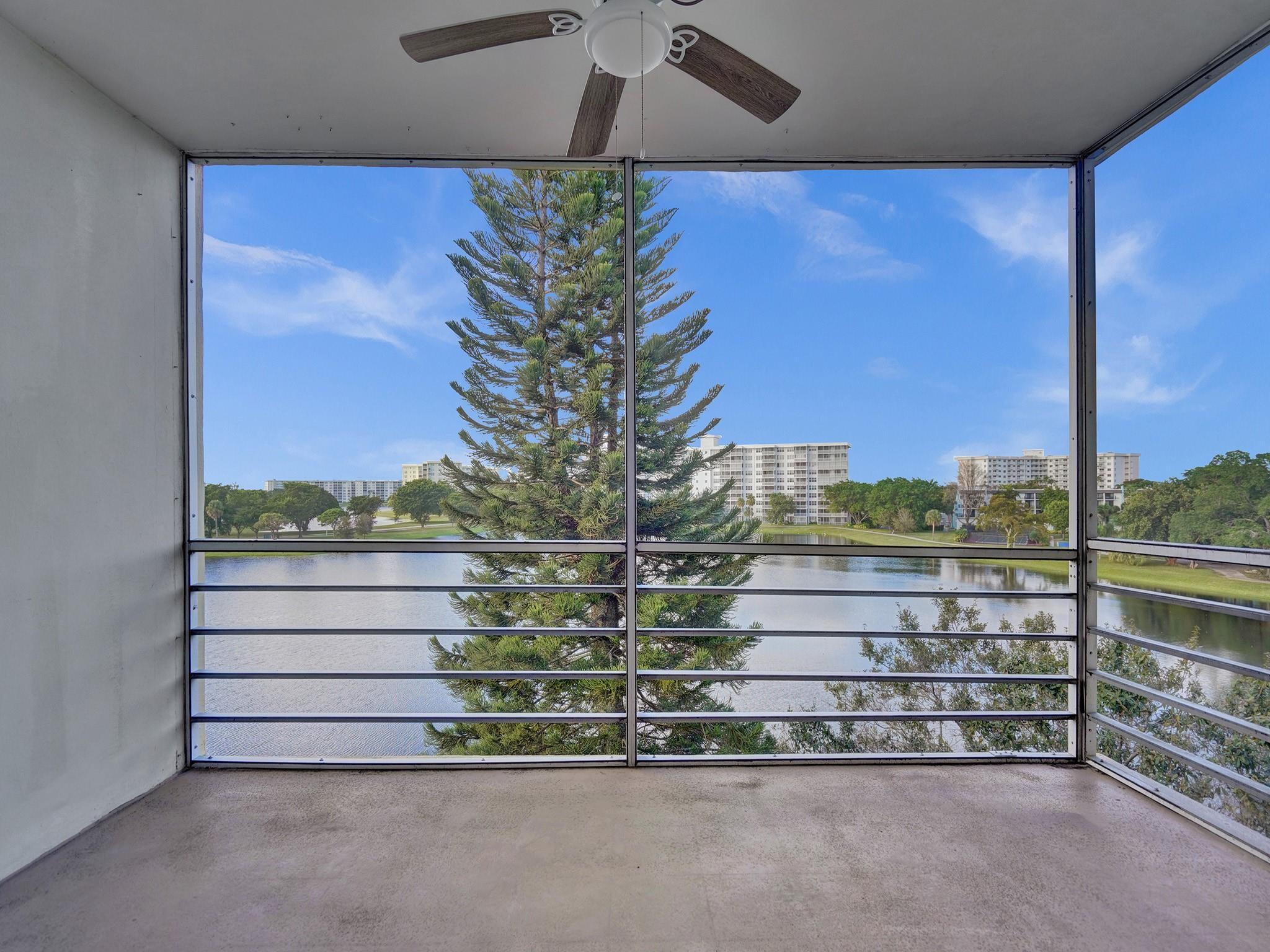 2751 N PALM AIRE DR 509
