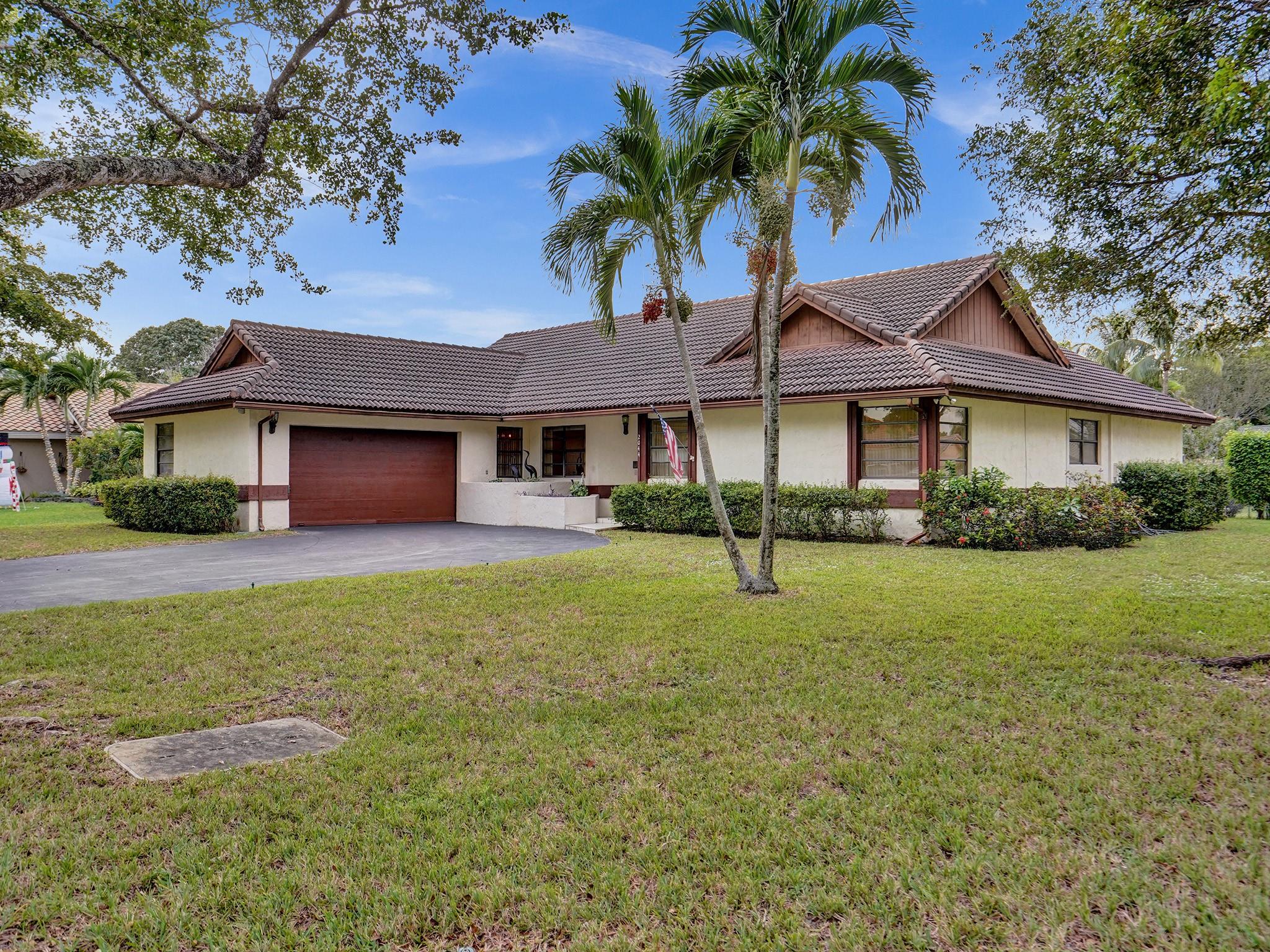 2044 NW 111th terrace, Coral Springs, FL 