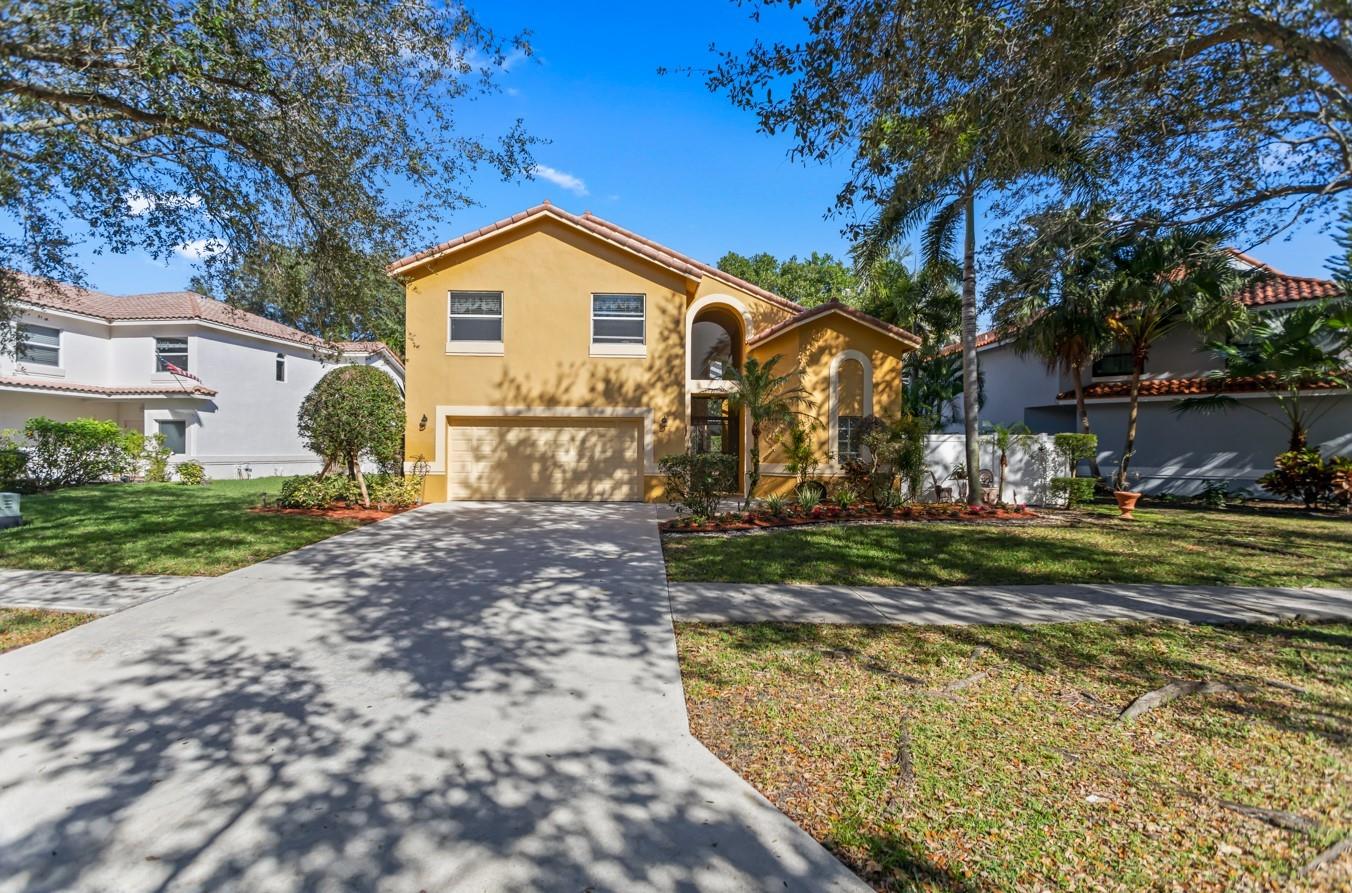 5721 NW 60th Pl, Parkland, FL 