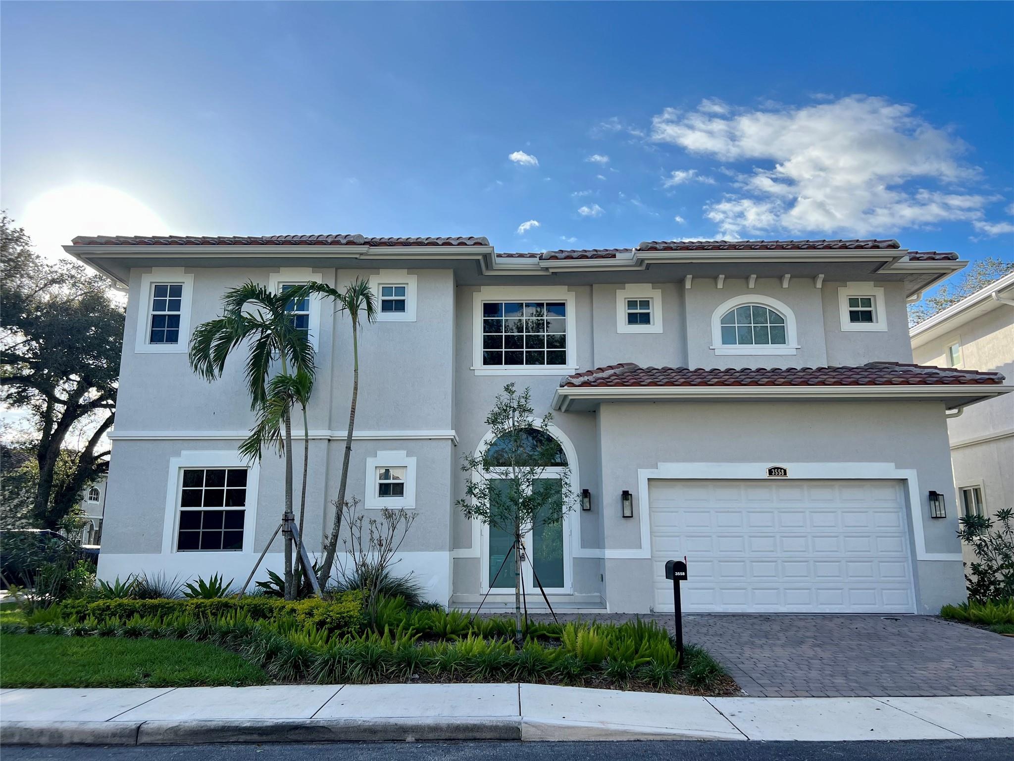 3558 Forest View Cir, Dania Beach, FL 