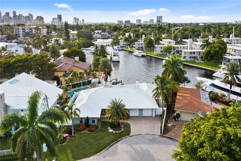 609 1st Key Dr, Fort Lauderdale, FL 33304