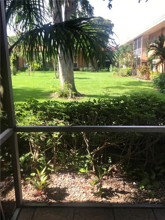 WILTON MANORS !!LARGE TWO BEDROOM/ TWO BATH WITH LANAI AND BEAUTIFUL COURTYARD VIEW .UPDATED AND FULLY EQUIPPED KITCHEN AND BATHS.LARGE BEDROOMS. BEST LOCATION RIGHT ON THE CANAL.DOG UNDER 20LBS. ALLOWED. MANICURED COMPLEX WITH POOL AND CLUBHOUSE,BBQ AREA AND LAUNDRY FACILITIES. A MUST SEE!!WALK TO THE DRIVE!! BRING ALL OFFERS..
