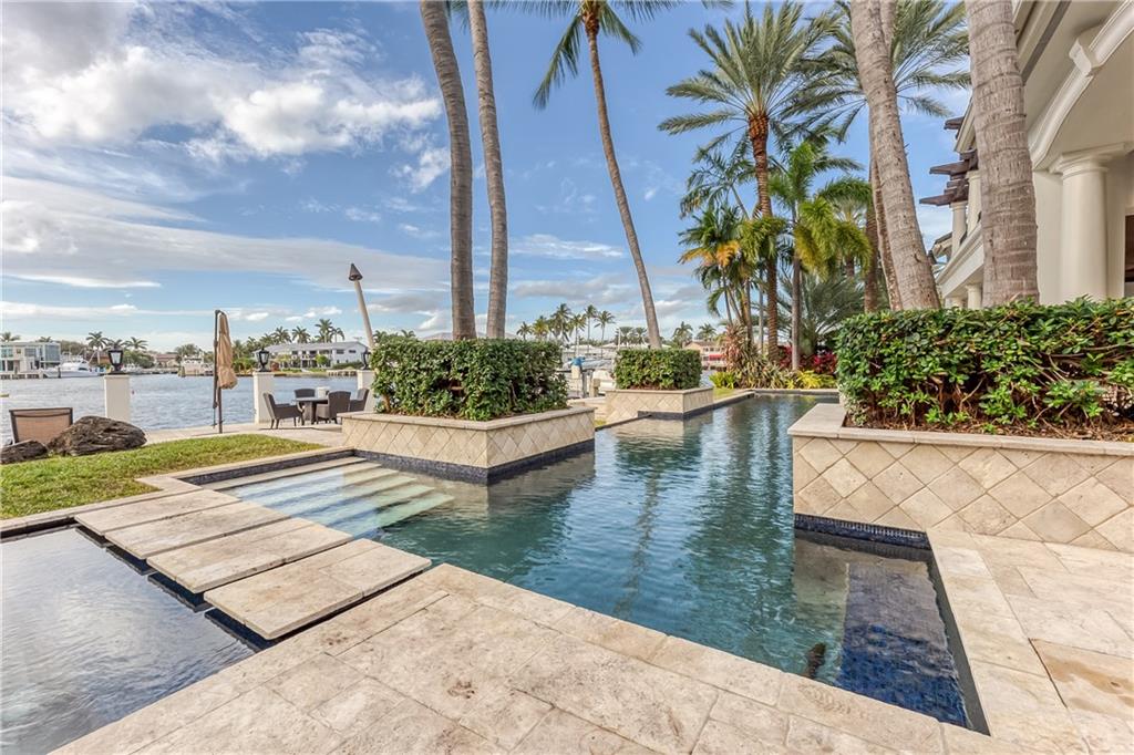 1313 E LAKE DR, Fort Lauderdale, FL 33316