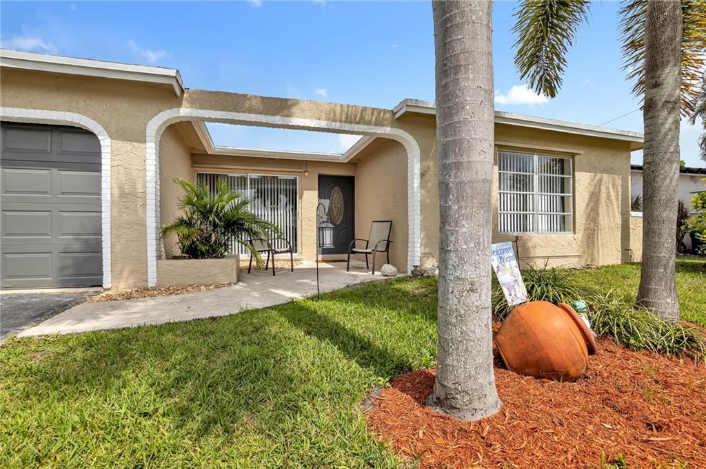 12041 NW 32nd Mnr