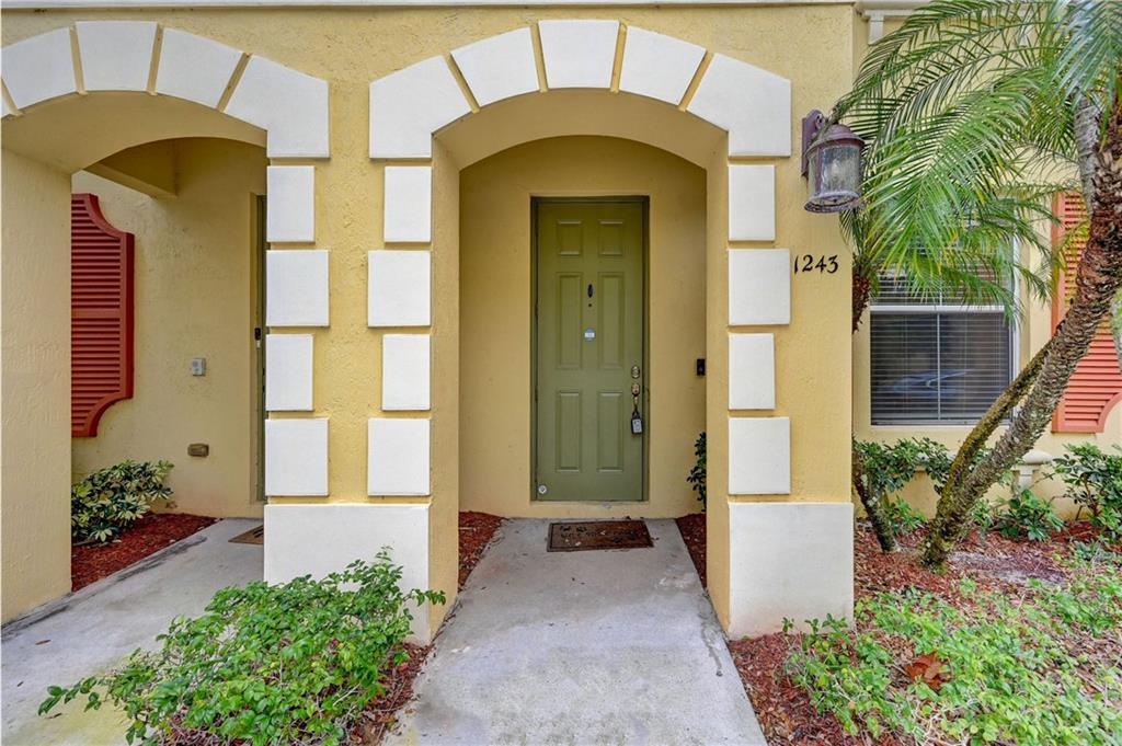 1243 Via Fatini, Boynton Beach, FL 33426