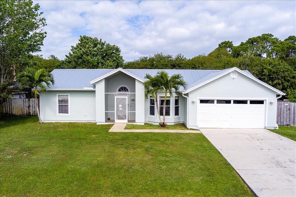 2230 SE Dill Lane, Port St Lucie, FL 