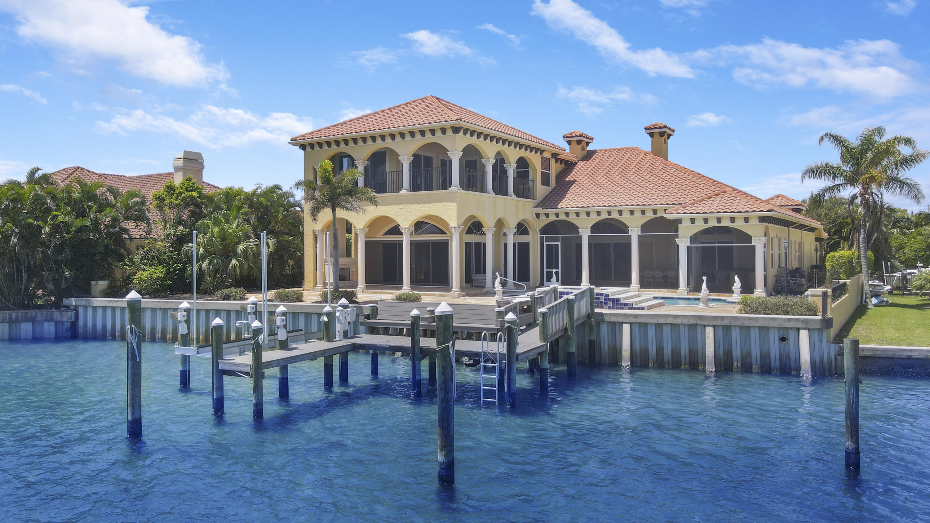 19709 Harbor Road N, Jupiter, FL 33469
