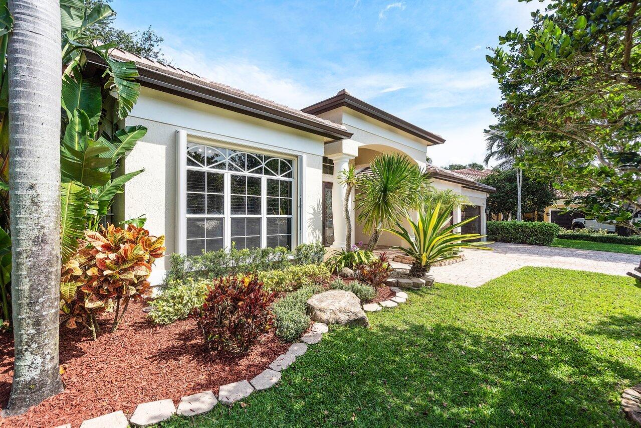 3629 Spanish Oak Point, Davie, FL 33328
