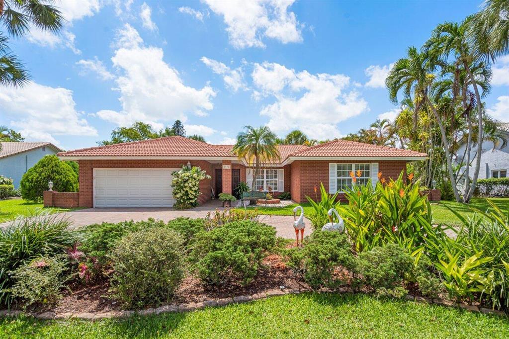 1976 NW 97 Terrace, Coral Springs, FL 33071