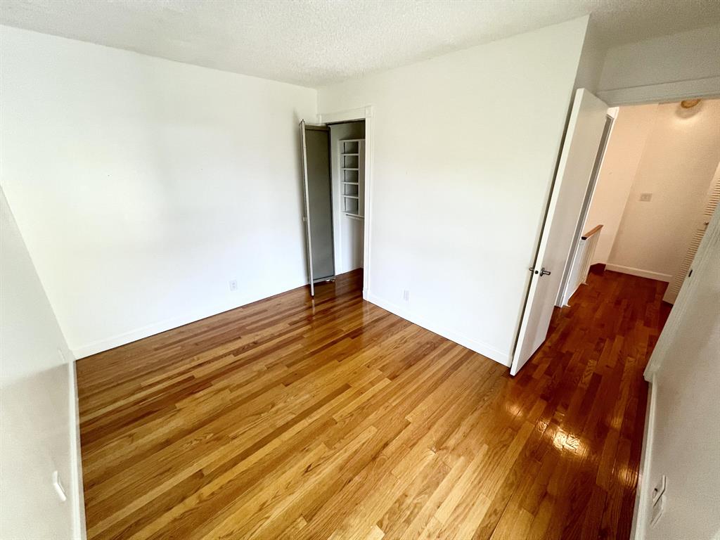 717 S Us Highway 1 901