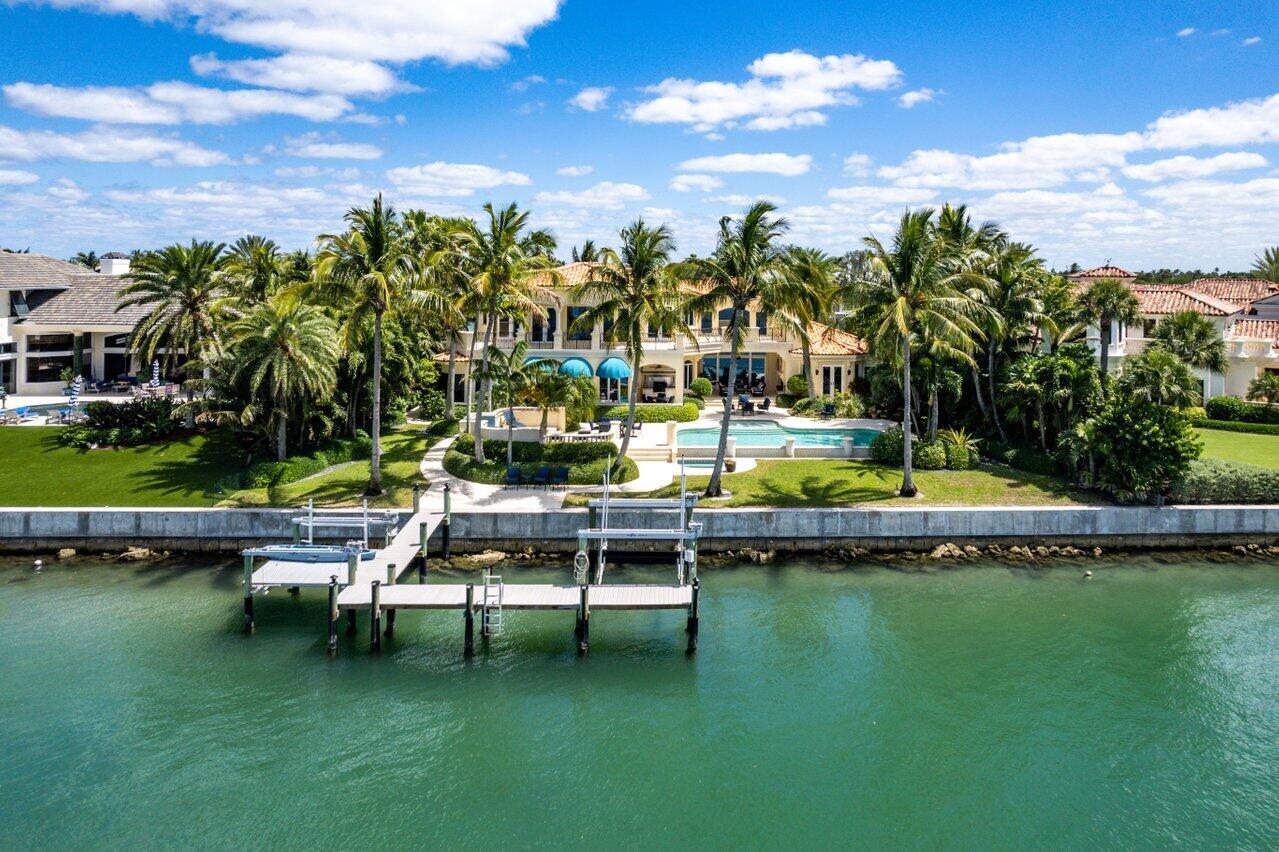 6881 SE North Marina Way, Stuart, FL 34996