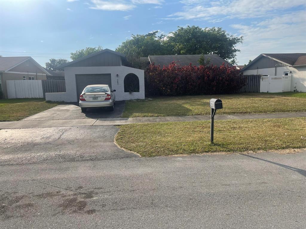 287 NW 41st Avenue, Deerfield Beach, FL 33442