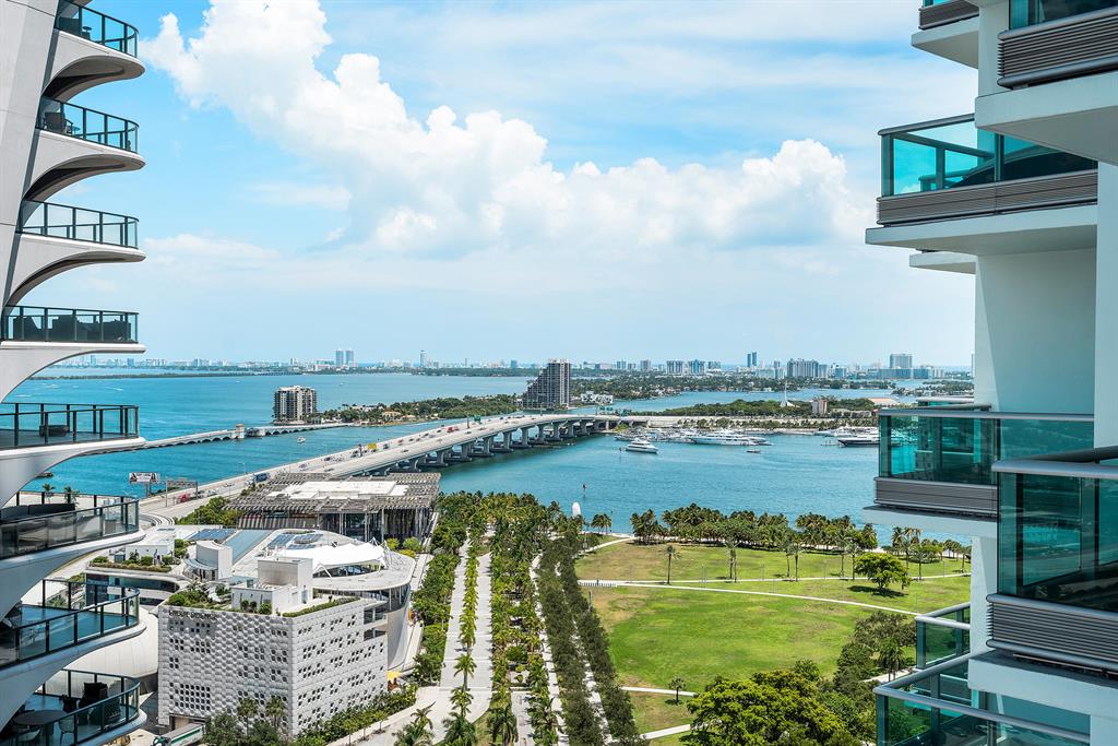 900 Biscayne Boulevard 2712, Miami, FL 33132