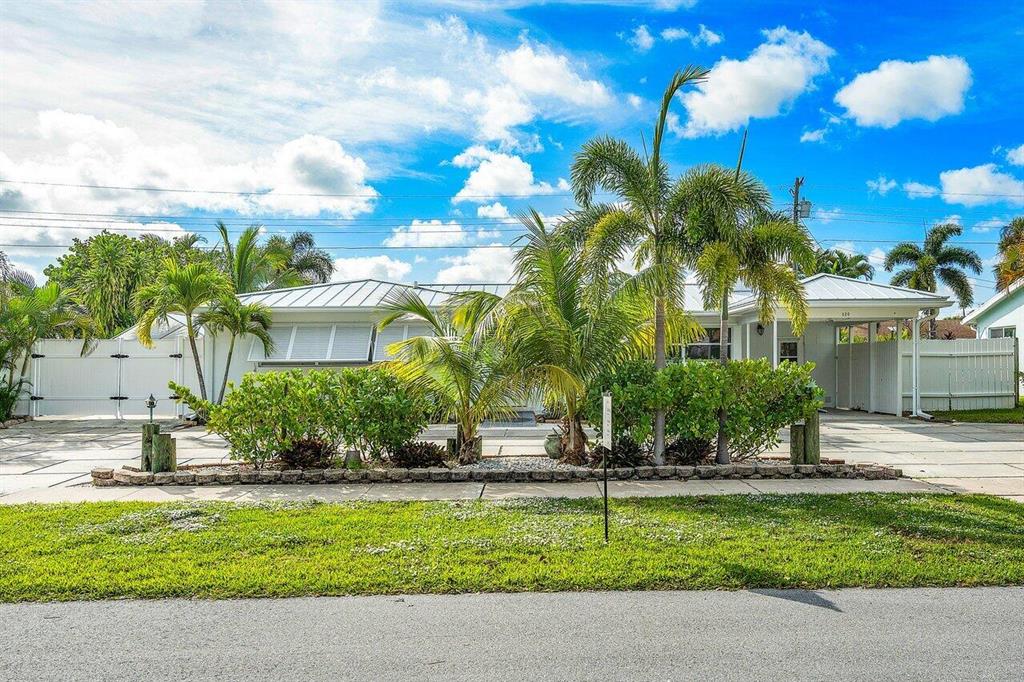 This 4 BR + den, 3 BA, is located in the heart of North Palm Beach with NO HOA! Updates include: New Kitchen, Renovated Bathrooms,  AC (2020) Roof (2017). Additional Features:Circular Driveway, Boat Storage & extra large Utility Closet. The house is conveniently located near Anchorage Park and Marina (.3 miles away), which has both wet and dry boat storage exclusive to North Palm Beach Village residents only. Just 1 mile away from the newly renovated North Palm Beach Country Club, Jack Nicklaus signature golf course, and popular restaurants.The construction is of a very solid built MSY: CB STUCCO: Masonry Concrete Block & Stucco