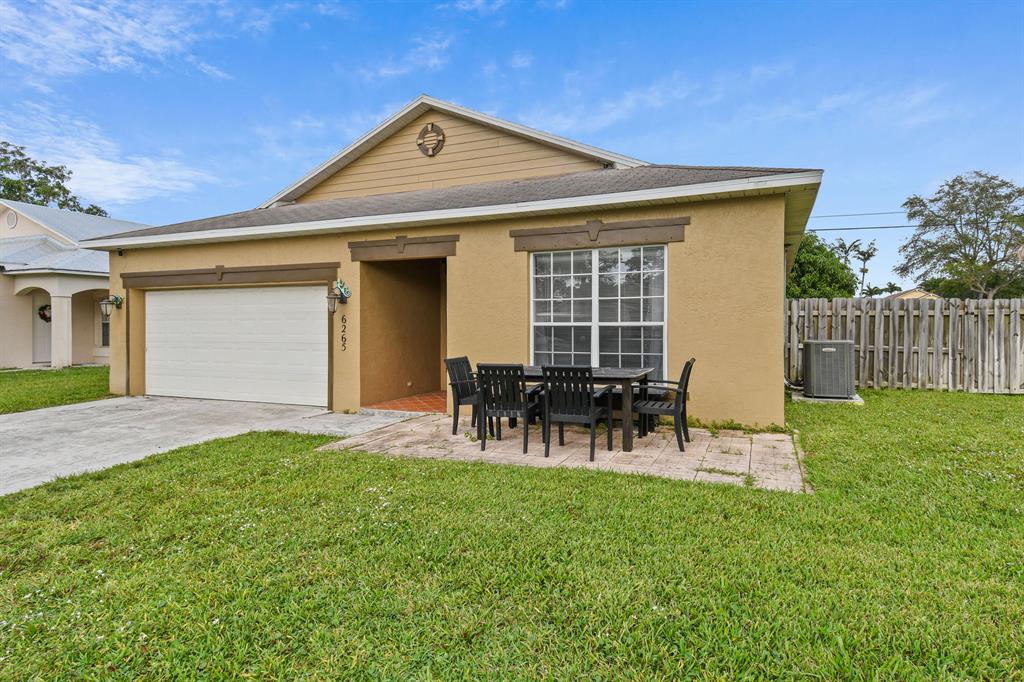 WELCOME HOME!!!!!!  This 4BR/2BA/2CR with Office  located in the desirable North Palm Beach Heights - NO HOA This 4BR/2BA/2CR w/bonus office room off Master Bedroom has a wonderful Split Floor Plan. New A/C  in 2021, a newly renovated bathroom in 2022 and a new roof installed in December of 2022. This home has NO HOA and is a must see!!  Currently owner occupied, easy to show.