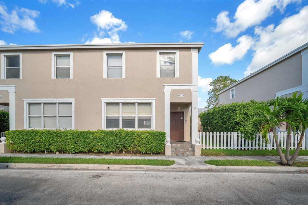 10539 NW 57th Street, Coral Springs, FL 33076