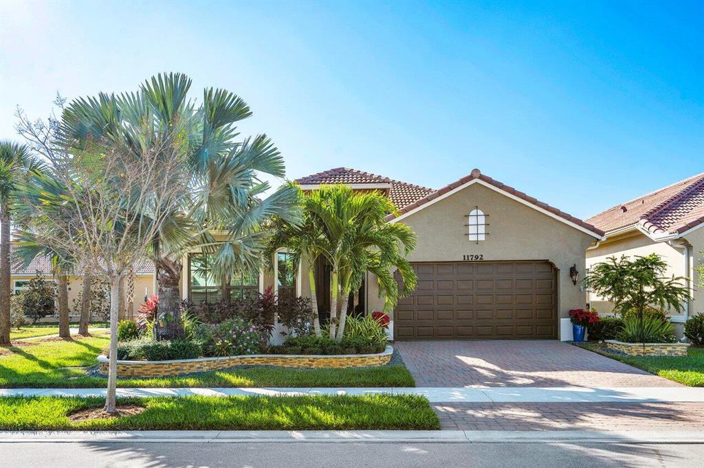 11792 Leon Circle N, Parkland, FL 33076