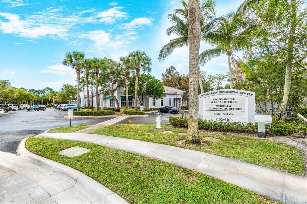 Prime Office with Medical Use located on Indiantown within the Jupiter Creek Professional Center.  The can be Office, Medical, Retail (Current Accupuncture Office)   Unit is coompletely built out with multiple exam rooms, offices and a large multi-use room, receptionist/waiting area, kitchenette, restroom and storage closet.  The unit features a large rear office with private access.   Property is for Sale and Lease at $5,500/Month.