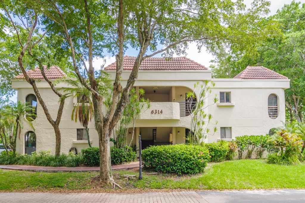 6314 Longboat Lane W 202, Boca Raton, FL 33433