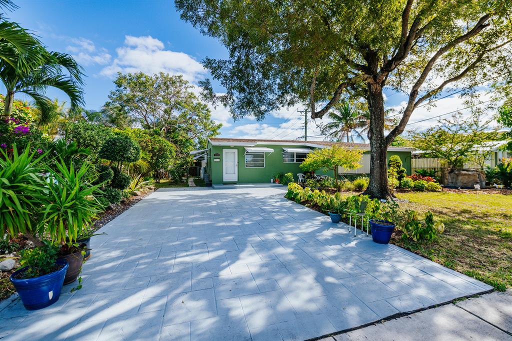 5610 NE 7th Terrace, Oakland Park, FL 33334
