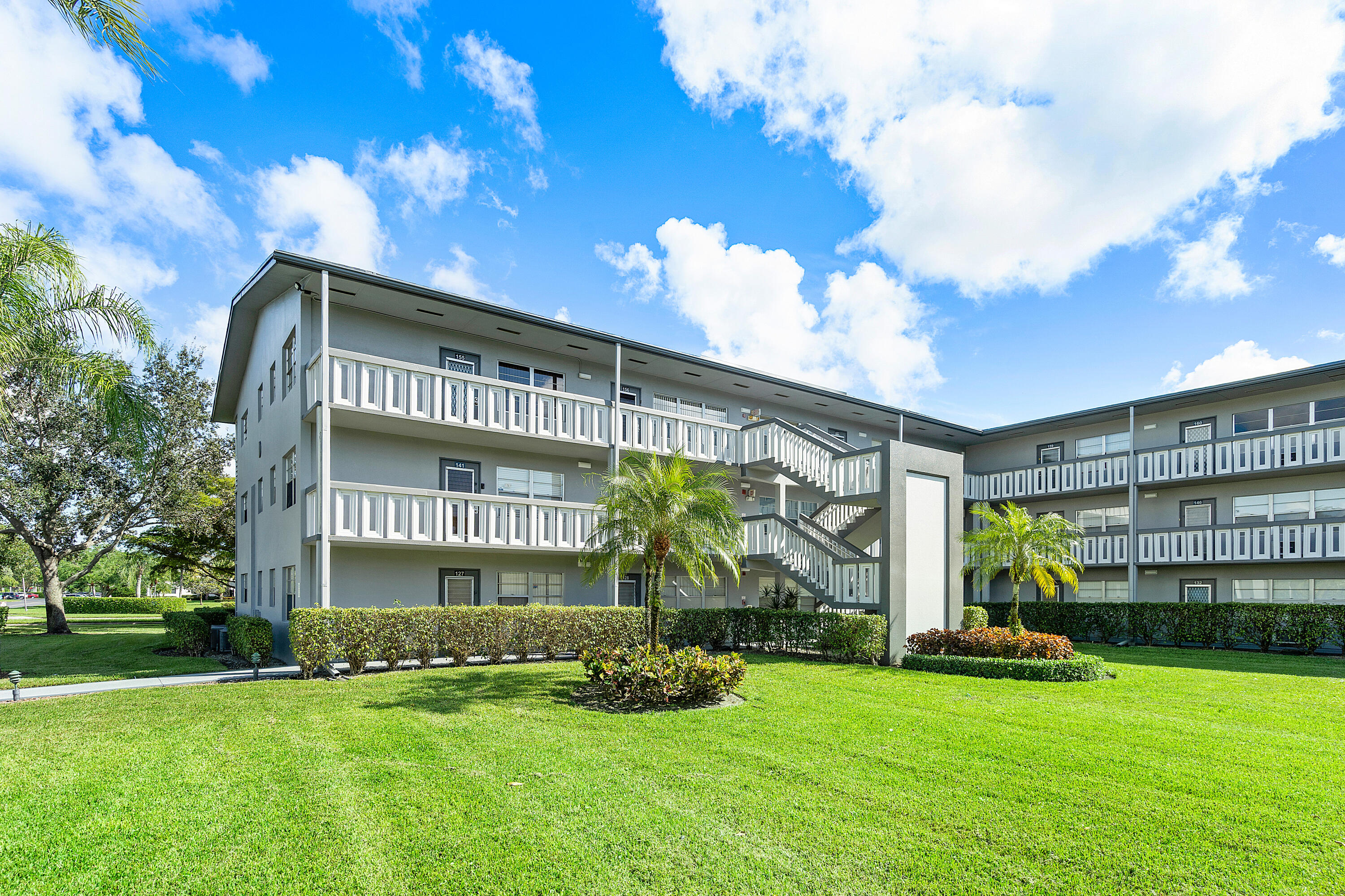 142 Suffolk D, Boca Raton, FL 33434