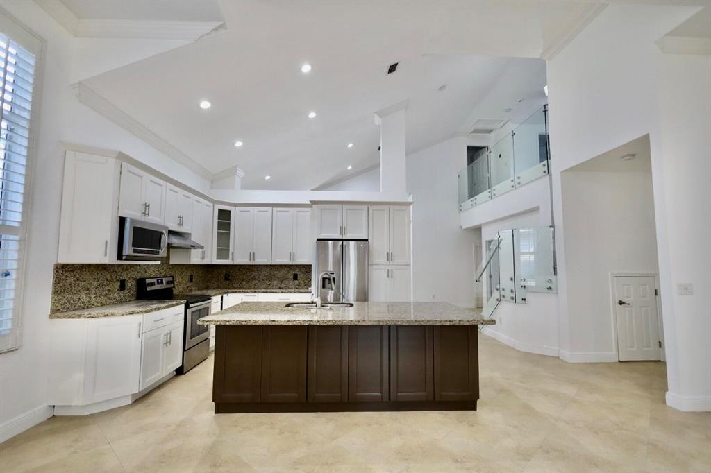7605 NW 71st Terrace, Parkland, FL 33067