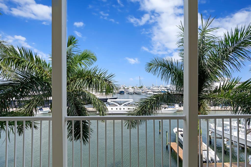 3920 N Flagler Drive 301, West Palm Beach, FL 33407