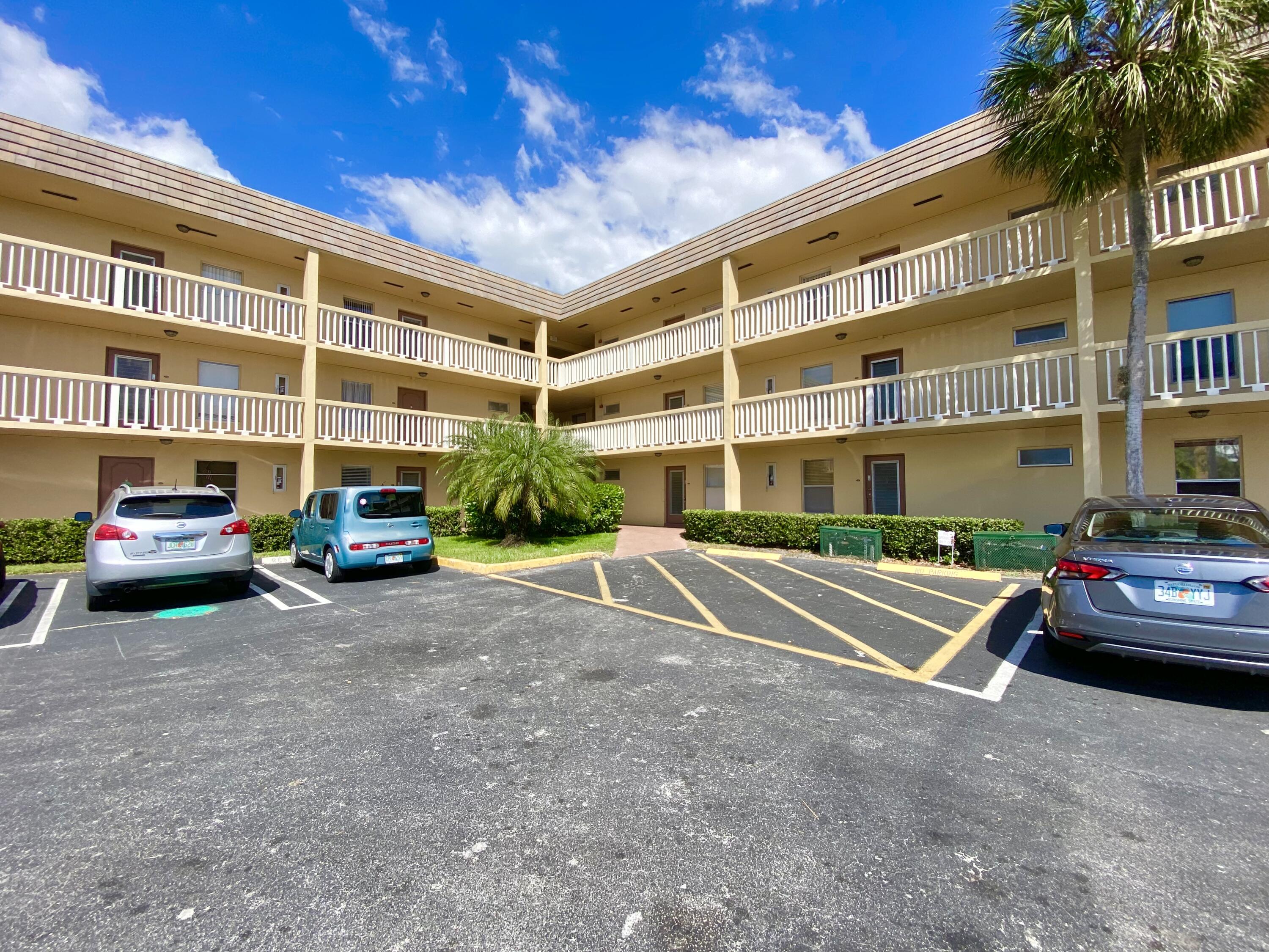 6070 NW 64th Avenue 107, Tamarac, FL 33319