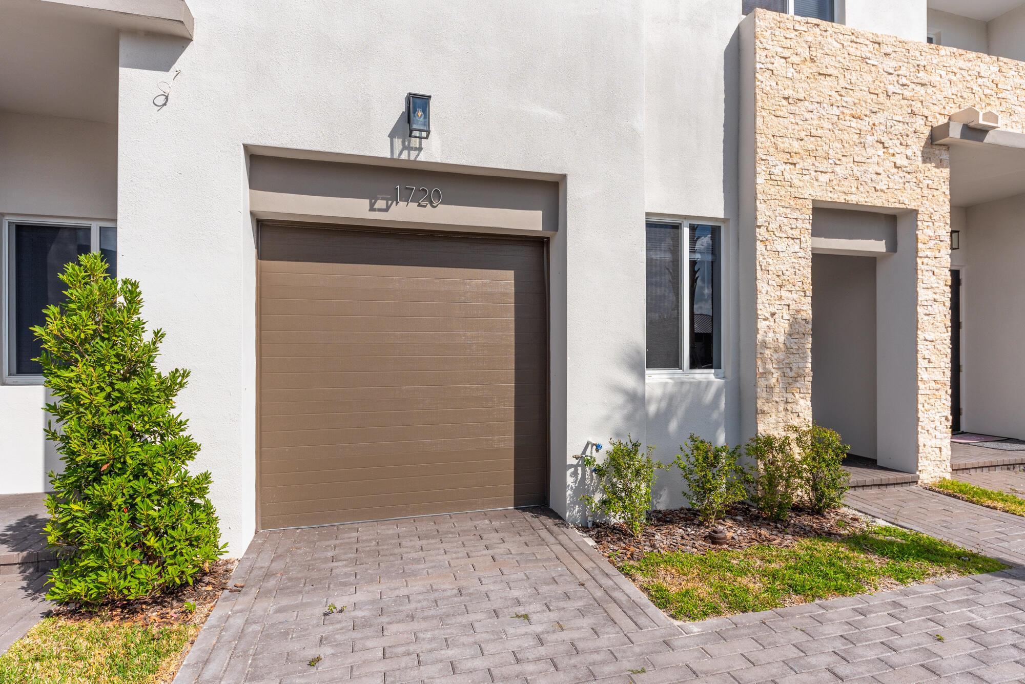 featured image of property