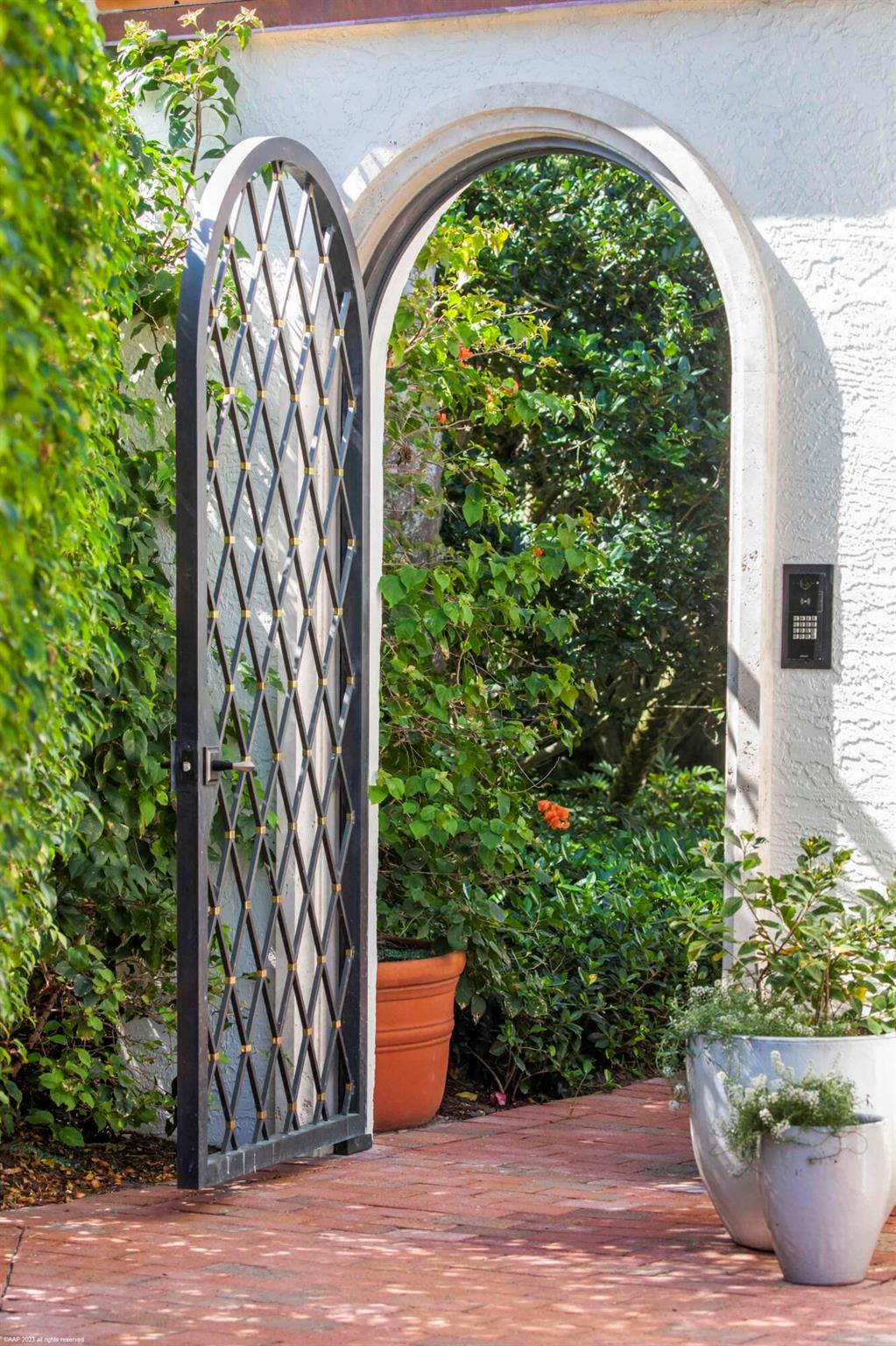 featured image of property