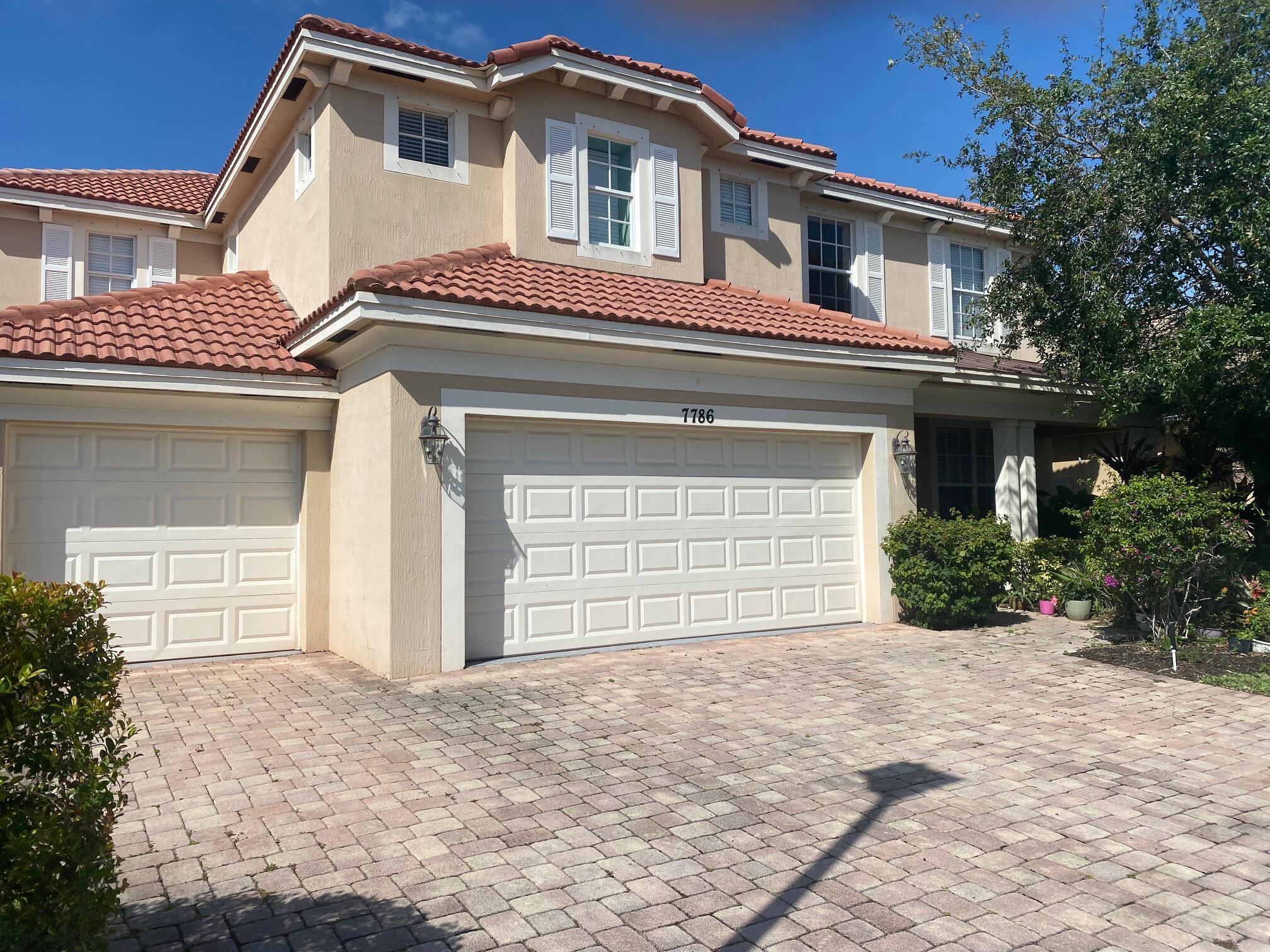 7786 SE Heritage Boulevard, Hobe Sound, FL 33455