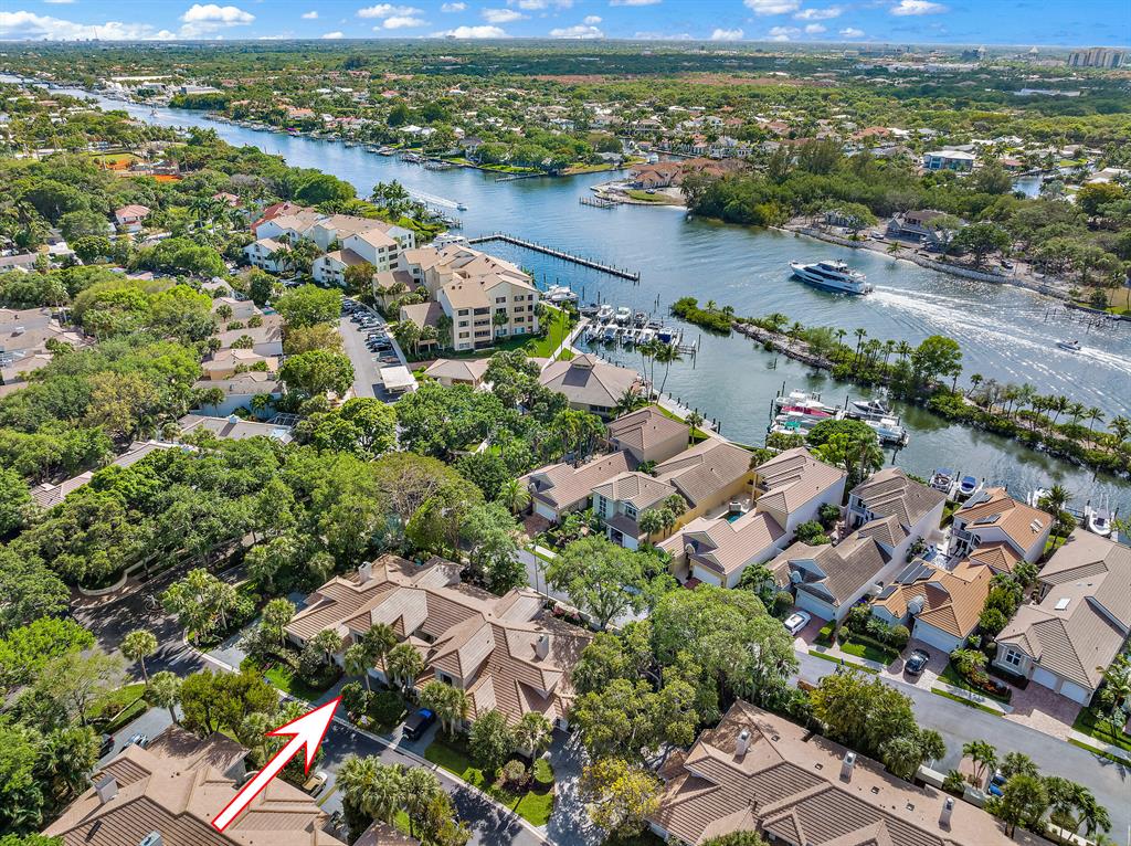 Welcome to this stunning townhome in the desirable gated Intracoastal community of Oak Harbour, right in the heart of desirable Juno Beach. This rarely available 3 bedroom 2 1/2 bath gem lives like a single family home, with a 2 car garage, enclosed porch, fireplace, and private lushly landscaped rear courtyard. Many updates throughout, including new impact glass hurricane windows, luxury vinyl plank flooring  on the first floor, brand new stainless steel appliances, and updated baths. Brand new roof installed in 2022.Oak Harbour boasts a marina, guard gate,  2 pools, tennis, plus a beautiful clubhouse/fitness center overlooking the Intracoastal. Slips are often available for sale and rent. Coral Cove is pet-friendly!Walk or bike to the ocean and beautiful Juno Beach Pier . . Oak Harbour is ideally located next to world class shopping, restaurants, golf, fishing and boating. Come enjoy everything that the coastal South Florida lifestyle offers!

Upgrades and features include:

New roof 2022
Impact Glass Hurricane windows
Luxury Vinyl Plank flooring
Stainless Steel appliances 2023
New garage cabinets and storage
Fireplace
Hunter Douglas shades
Leaf filter
Icynene insulation in attic
Tastefully updated baths
Soaring ceilings
Generous upgraded closet space



