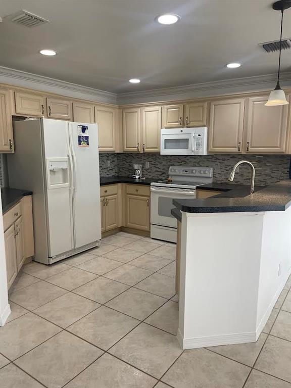featured image of property