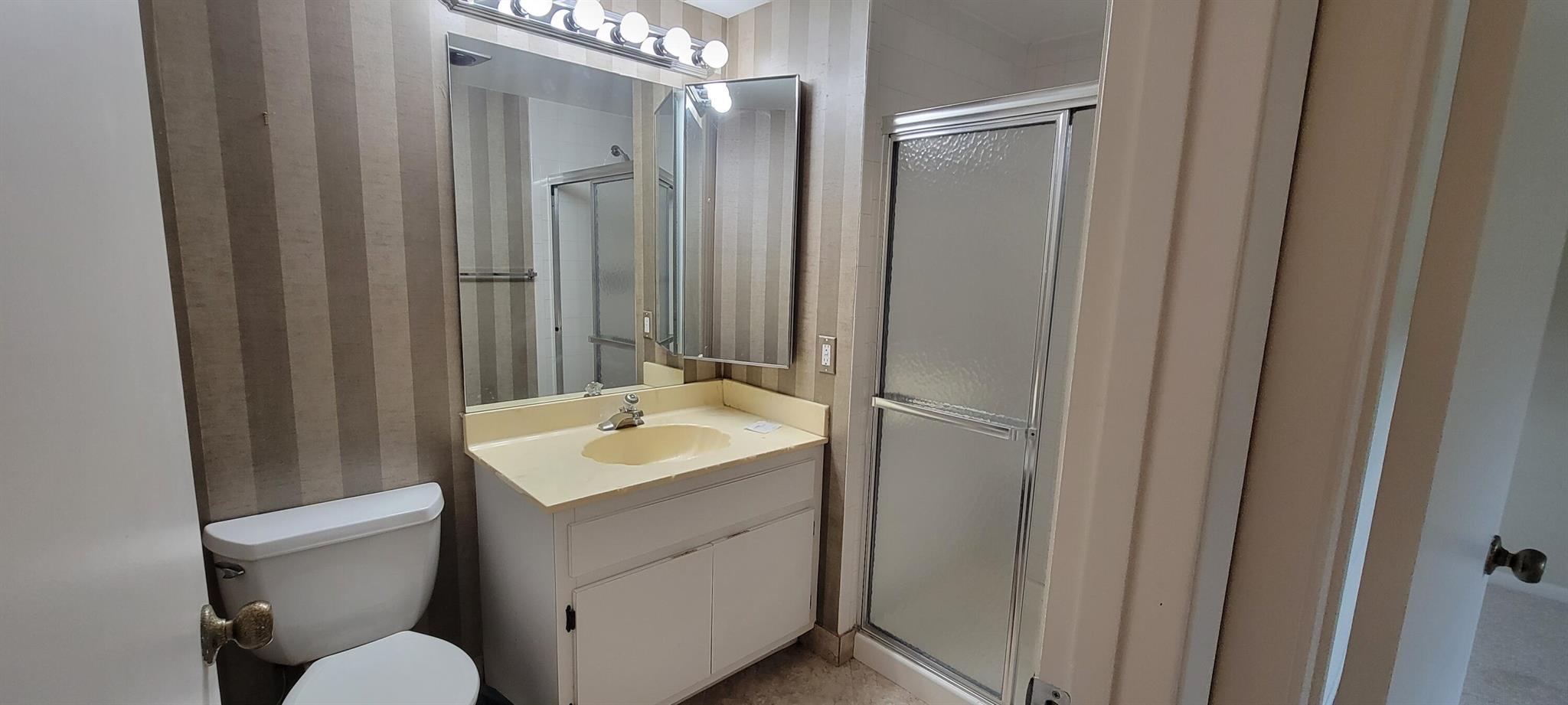 Photo 11 of home located at 47 Stratford Lane F, Boynton Beach FL