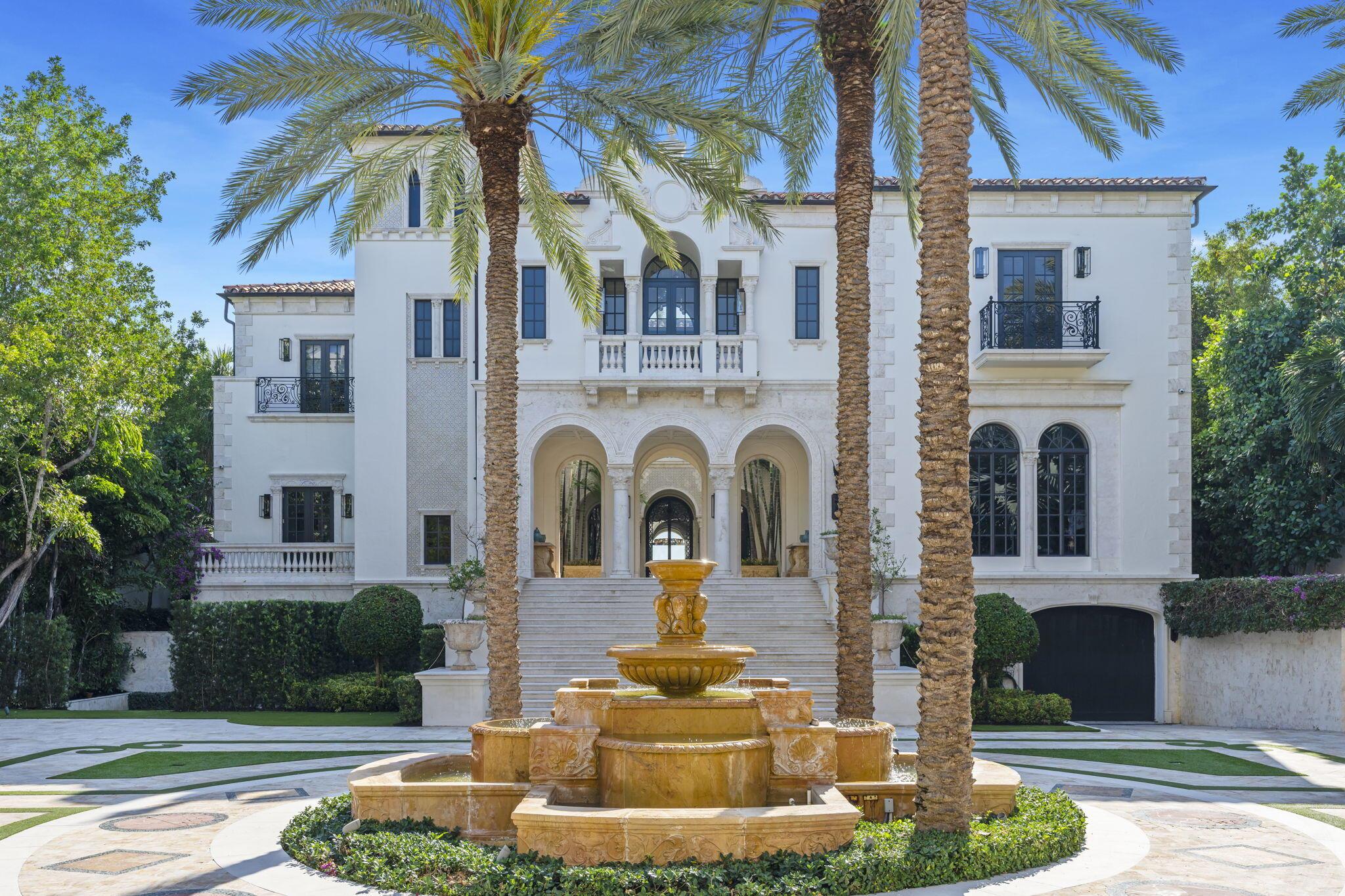Photo 7 of home located at 2325 S Ocean Boulevard, Delray Beach FL