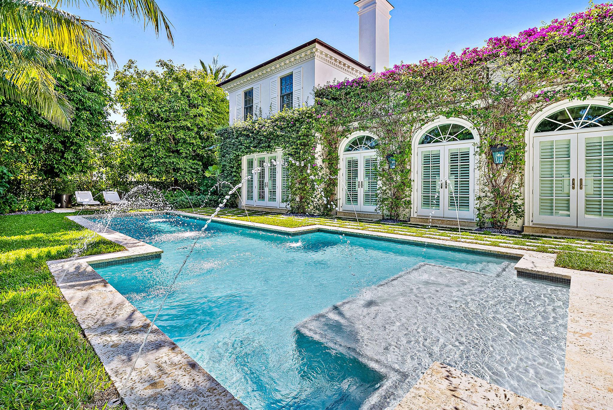 Photo 1 of home located at 255 Emerald Lane, Palm Beach FL
