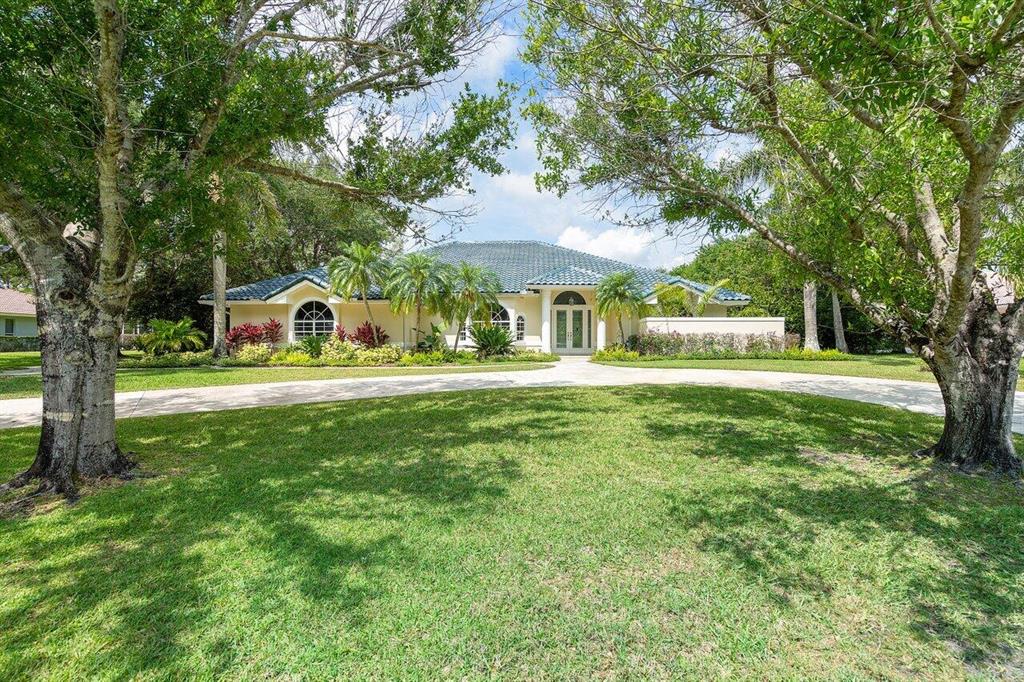 Nestled in the highly sought after Steeplechase Community situated on a 1.31 acre lot. The 4 bed/3.5 bath pool home features a split floor plan and architectural detail. The formal ding space features a stone accent wall. Primary suite is large with views of the backyard and a spacious en-suite primary bathroom. The backyard is perfect for entertain with sparkling pool, spacious patio, and newly landscaped gardens. Call for your private tour today!