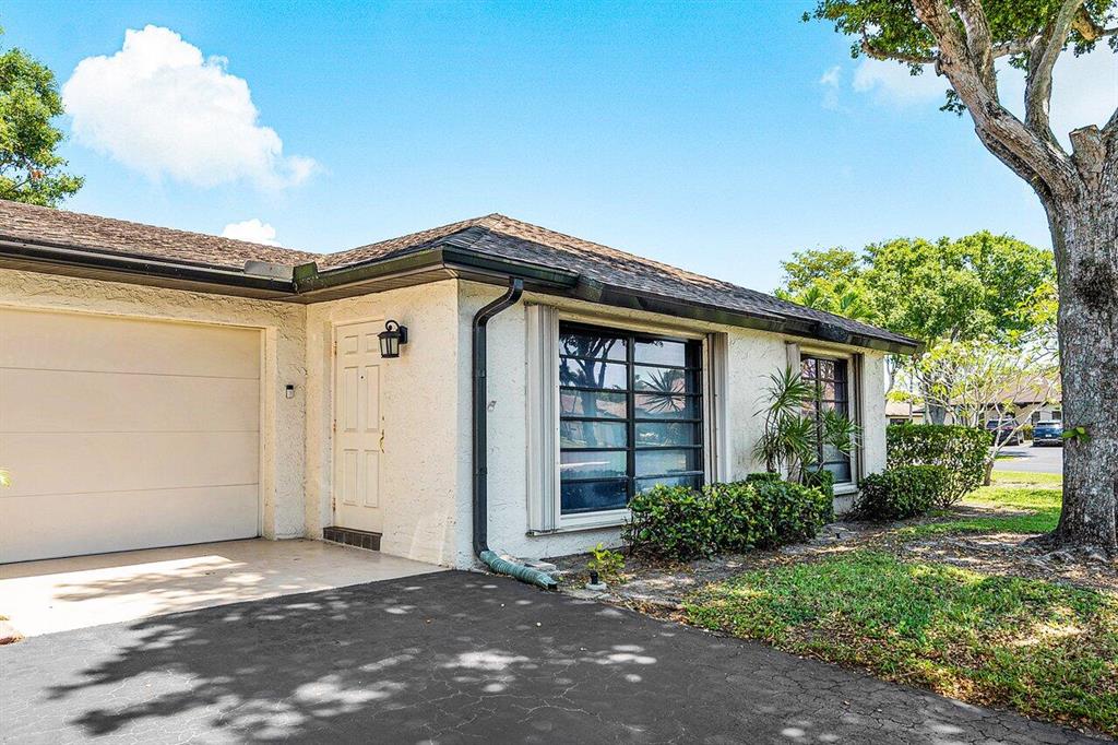 4684 Robinwood Circle B, Boynton Beach, FL 33436