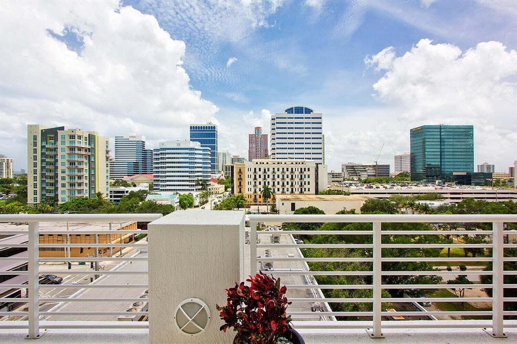 315 NE 3rd Avenue 1401, Fort Lauderdale, FL 33301