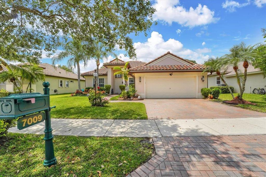 7009 NW 113th Avenue, Parkland, FL 33076