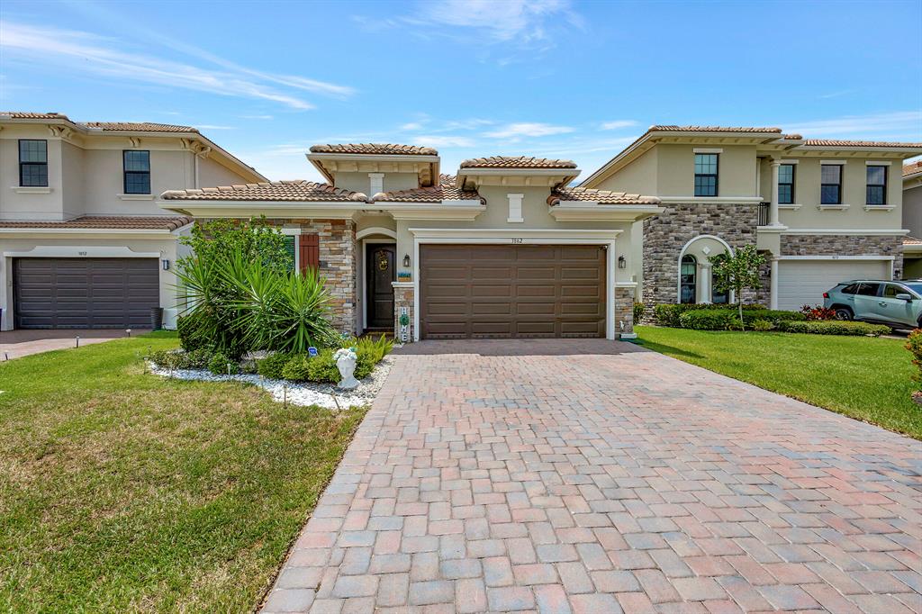 3862 NW 87th Way, Coral Springs, FL 33065