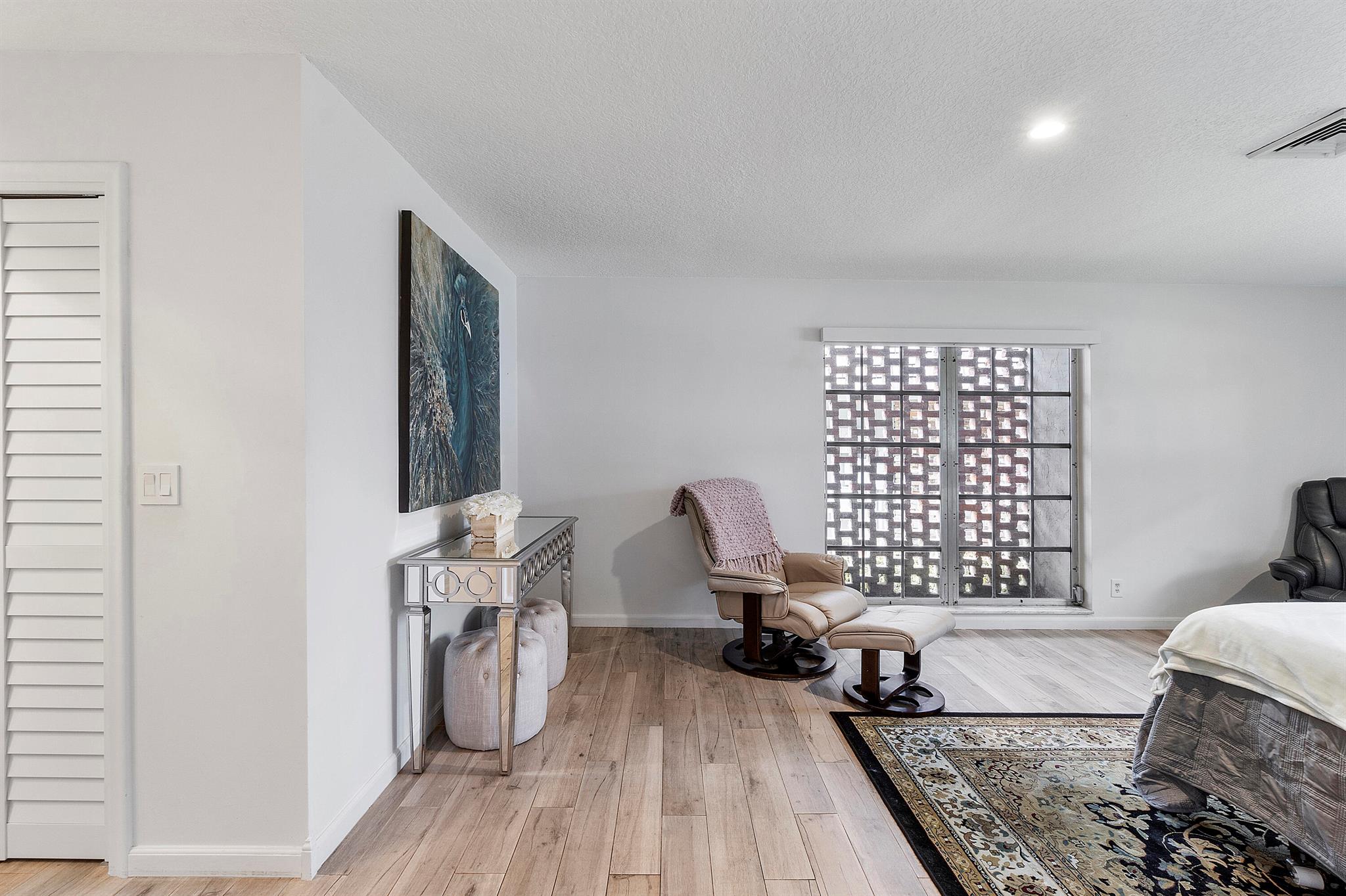 featured image of property