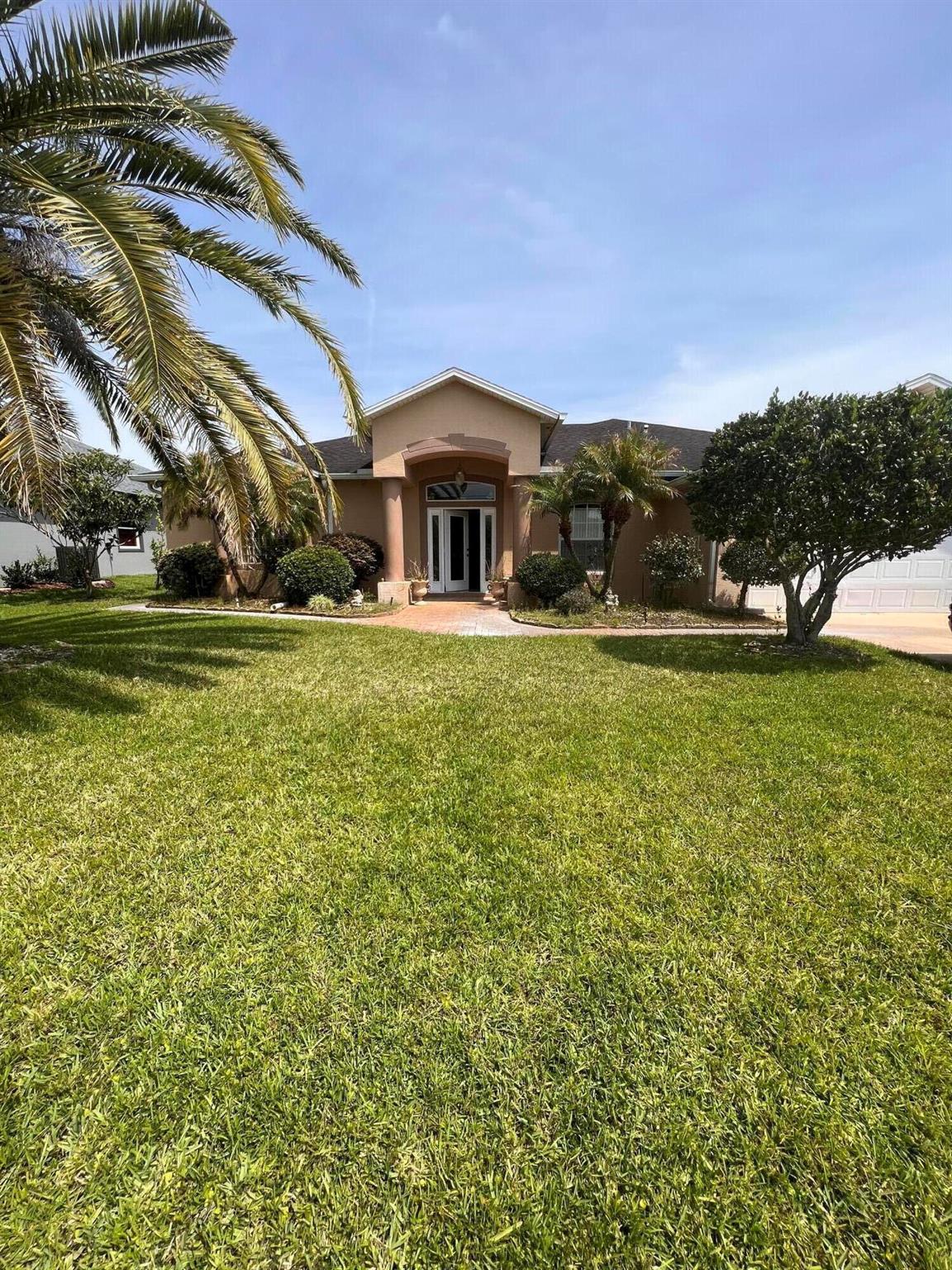 16 London Drive, Palm Coast, FL 