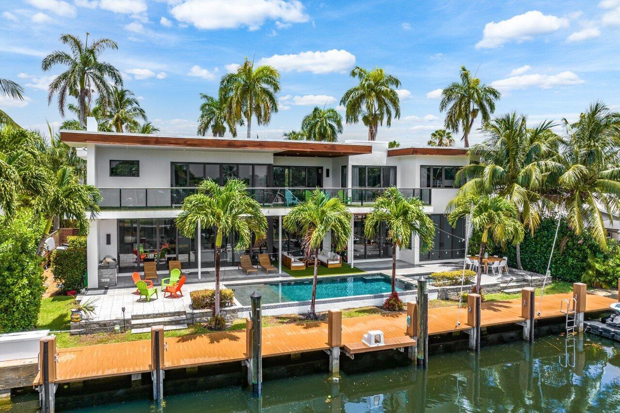 2816 NE 25th Street, Fort Lauderdale, FL 33305