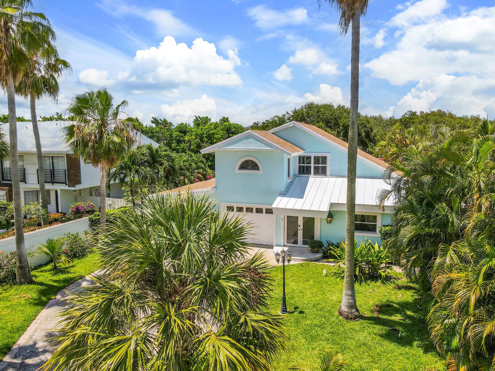 2560 Bessie Street, Delray Beach, FL 33444