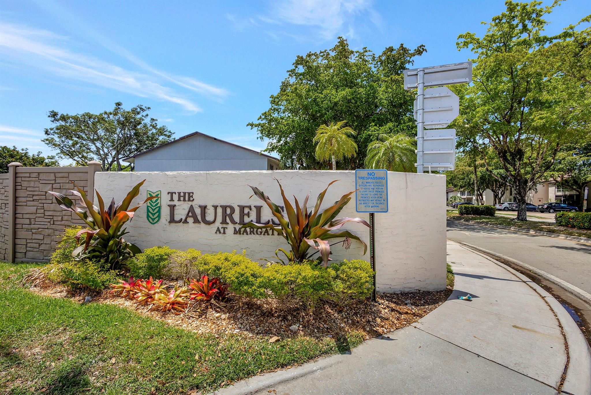 207 E Laurel Drive 1207, Margate, FL 33063