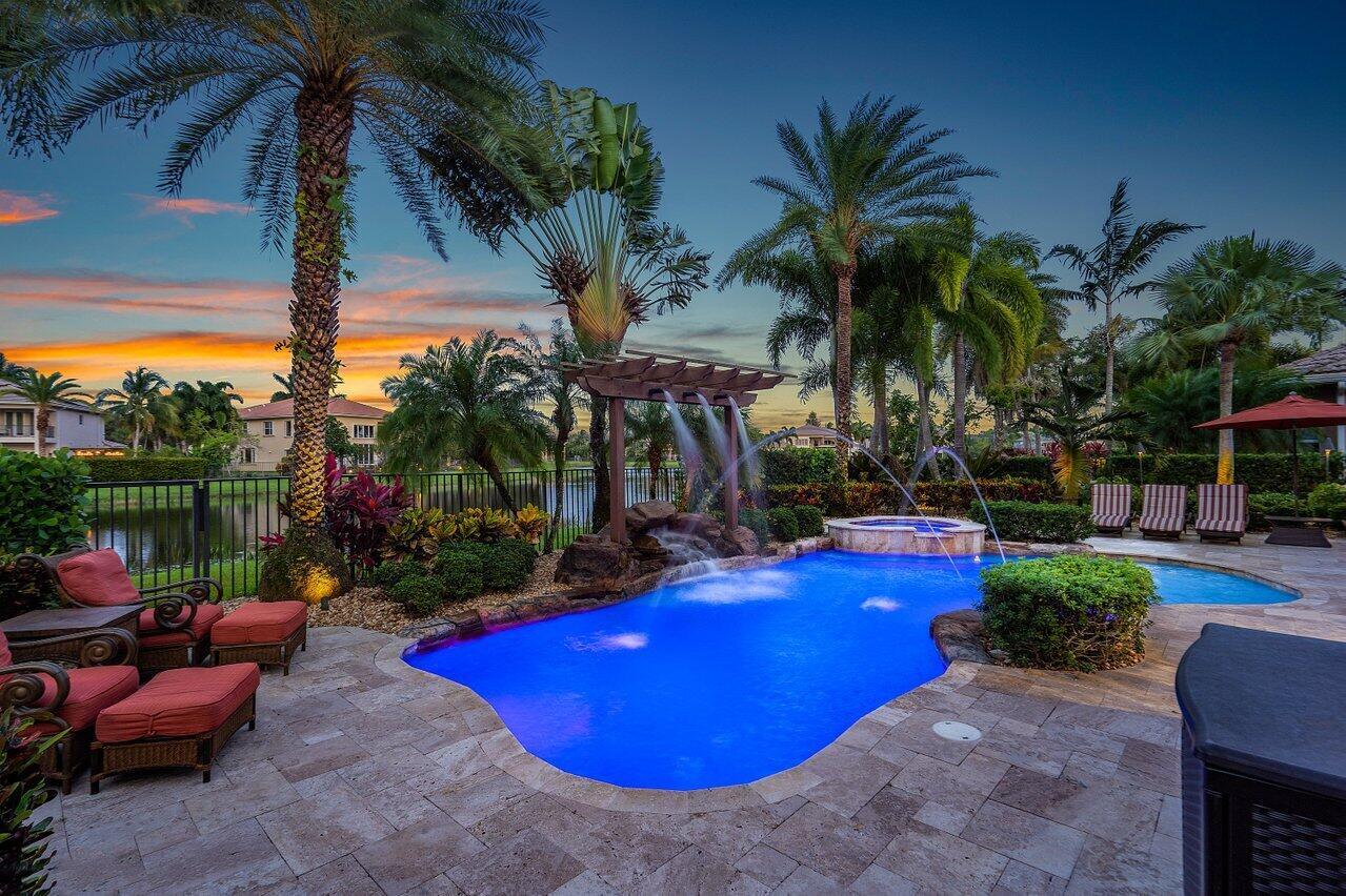 Photo of 11748  Foxbriar Lake Trail